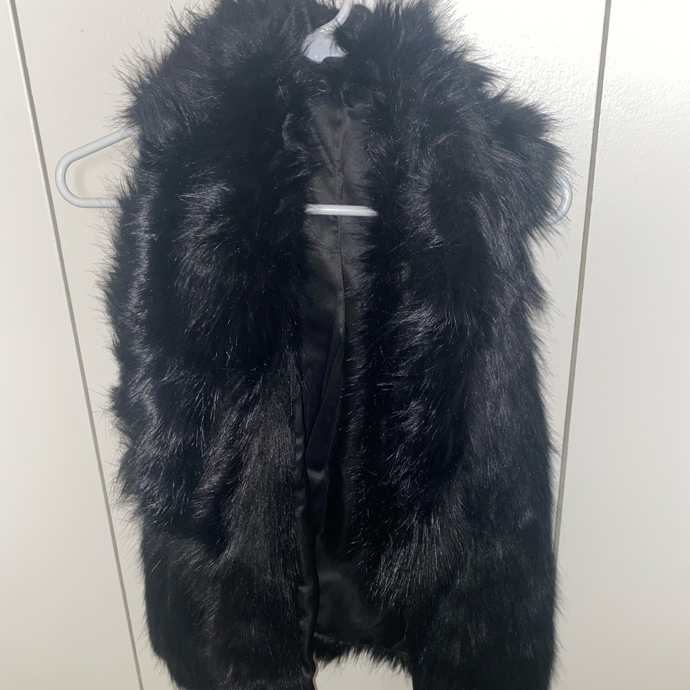 Nordstrom Rack black faux fur vest